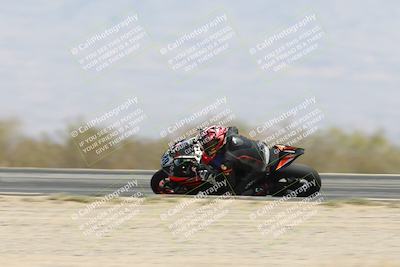 media/Apr-20-2025-CVMA (Sun) [[39090e8767]]/Race 9-Formula LW Twins Shootout/